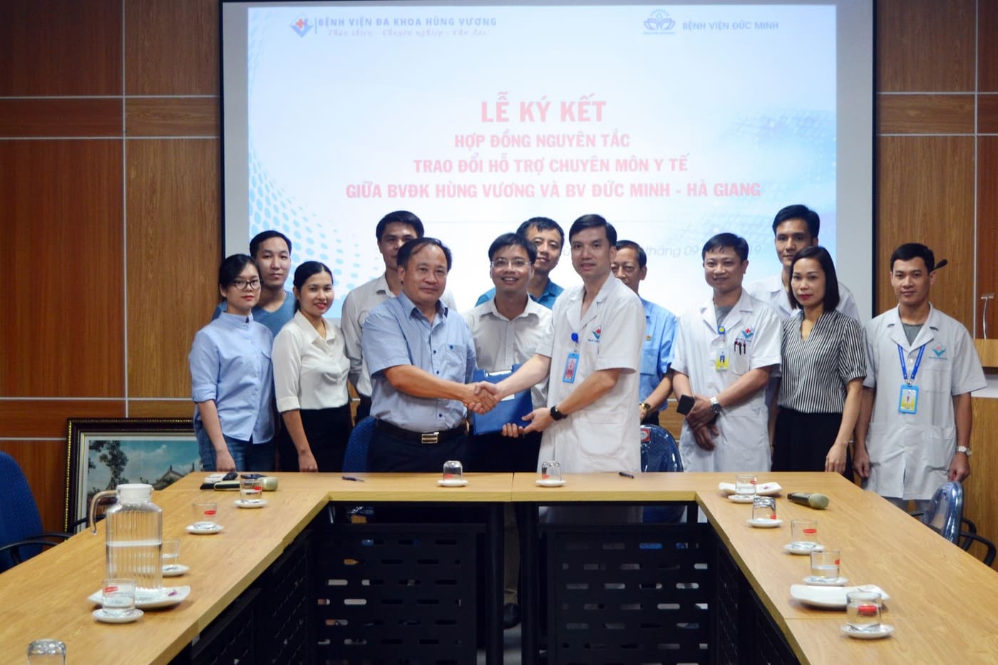 Lễ ký kết hợp tác trao đổi hỗ trợ chuyên môn y tế